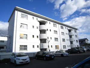 田中マンション外観写真
