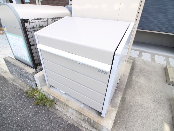 物件外観写真3　(建物設備)