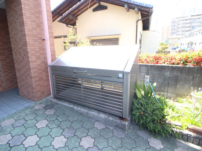 物件外観写真4　(建物設備)