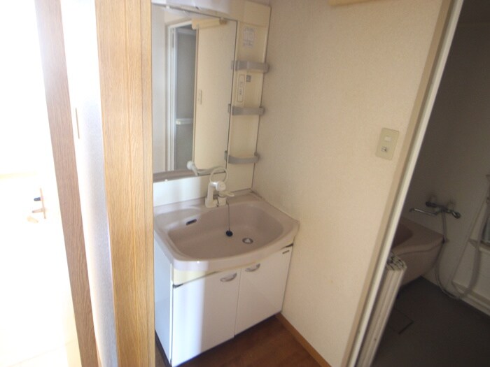 物件内観写真11　(洗面)