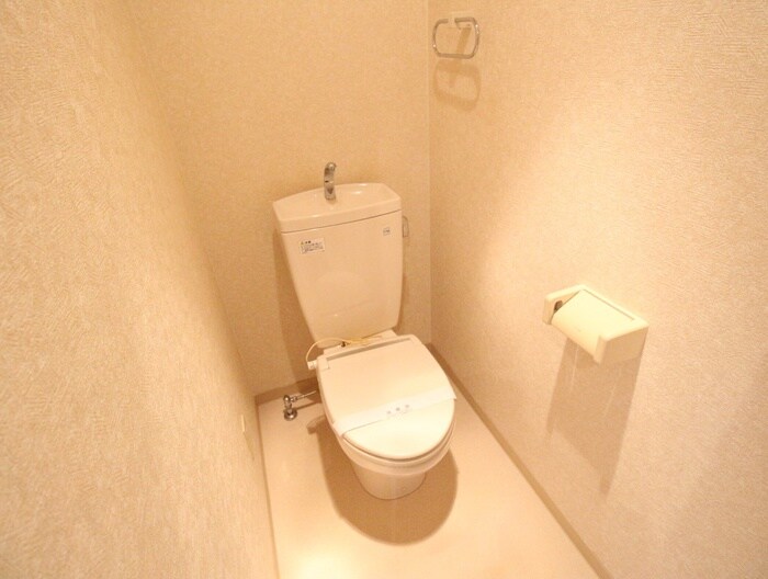 物件内観写真10　(トイレ)