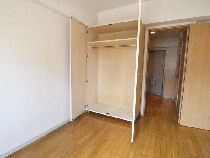 物件内観写真13　(収納)