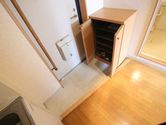 物件内観写真14　(靴箱)