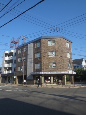 石田ビル外観写真