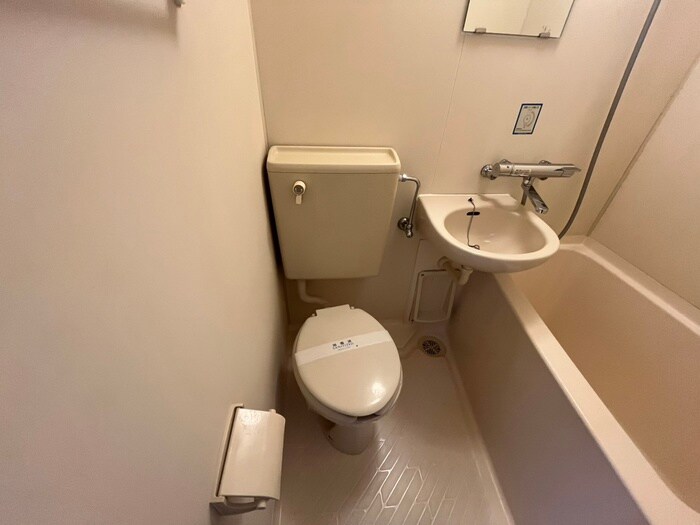 物件内観写真10　(トイレ)