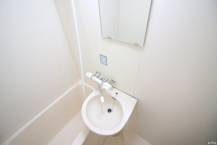 物件内観写真11　(洗面)