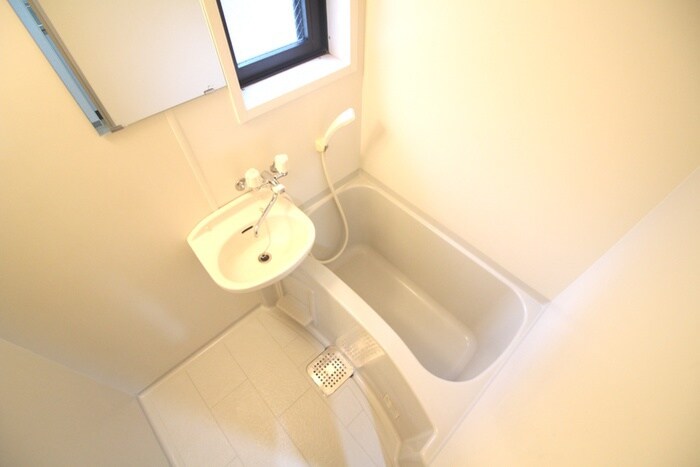 物件内観写真8　(バス／シャワールーム等)