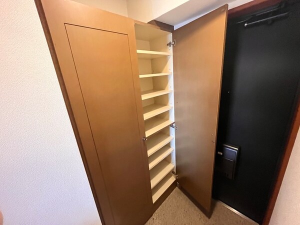 靴箱
