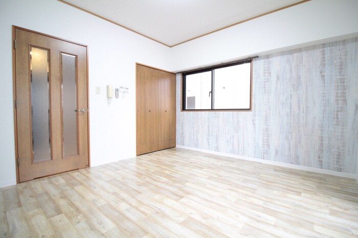 物件内観写真17　(居室)