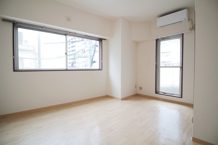 物件内観写真4　(居室)