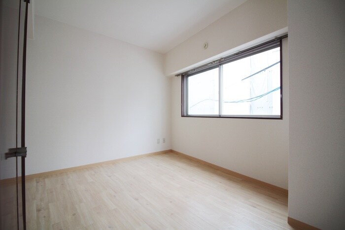 物件内観写真14　(居室)