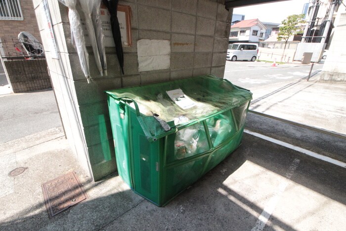 物件外観写真6　(建物設備)