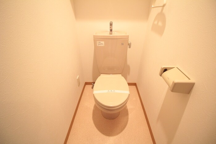 物件内観写真10　(トイレ)