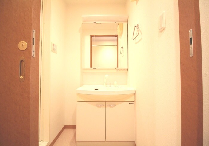 物件内観写真11　(洗面)