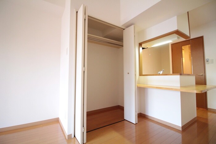 物件内観写真13　(収納)