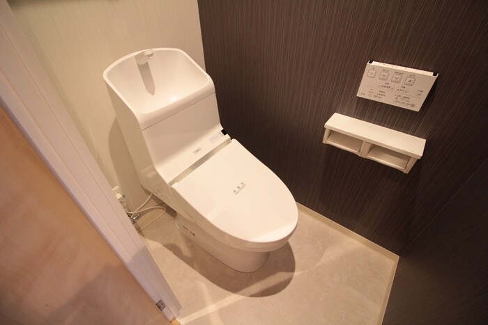 物件内観写真10　(トイレ)