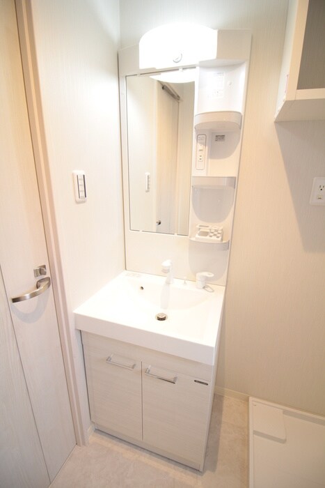 物件内観写真11　(洗面)