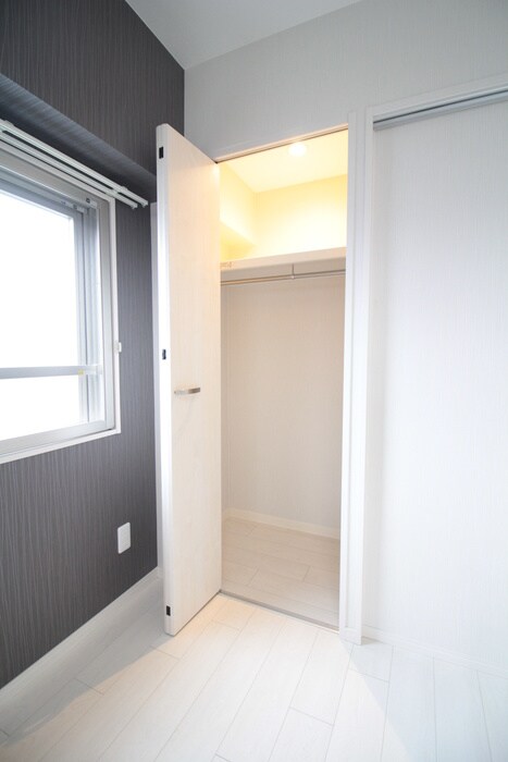 物件内観写真13　(収納)