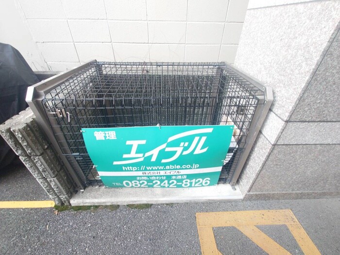 物件外観写真6　(建物設備)