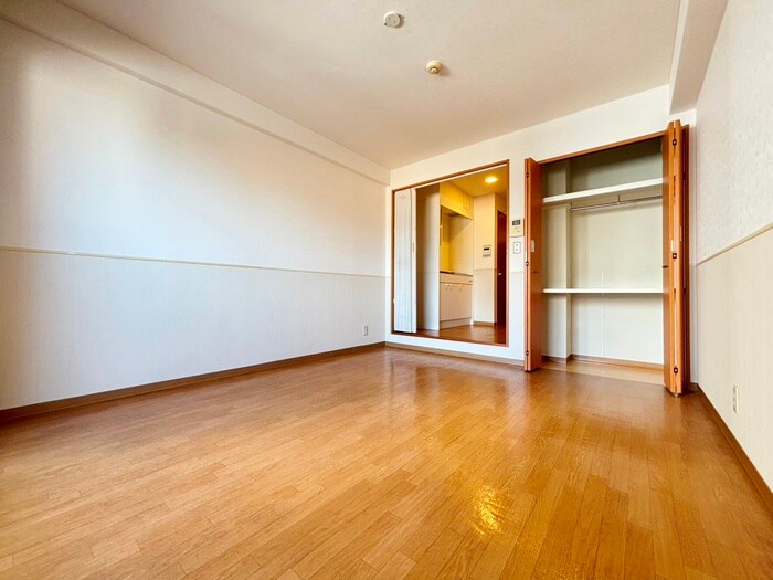 物件内観写真17　(居室)