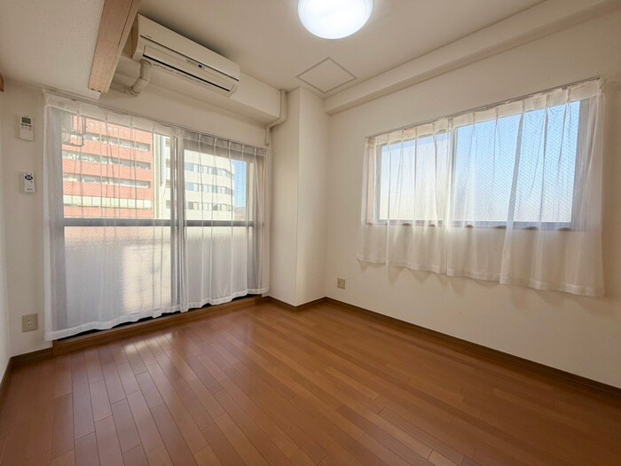 物件内観写真10　(居室)