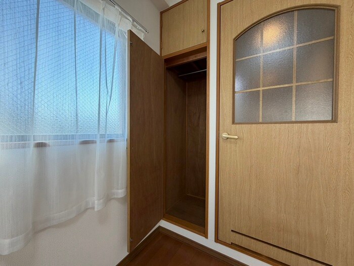 物件内観写真11　(収納)