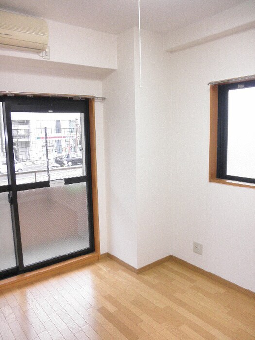 物件内観写真12　(ベランダ・バルコニー)