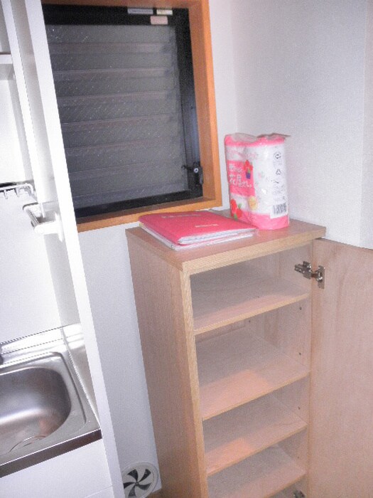 物件内観写真14　(玄関)