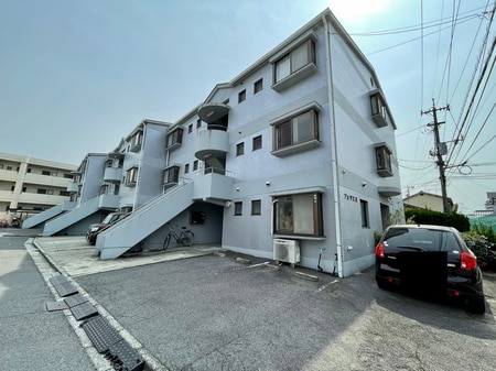 フェリスⅡ外観写真