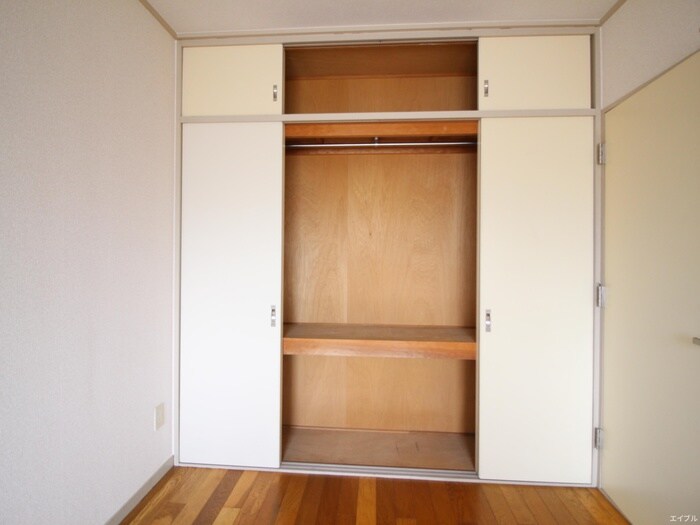 物件内観写真15　(収納)