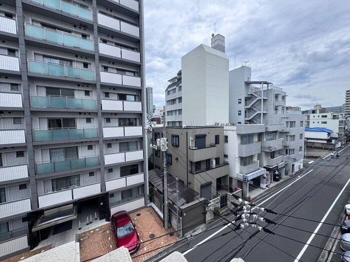 物件内観写真14　(室内からの展望)