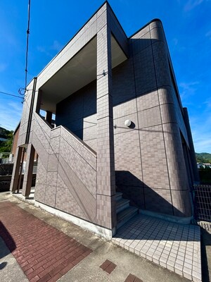 ルミナス西山本外観写真