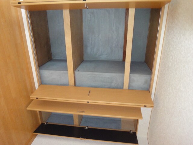 物件内観写真6　(収納)