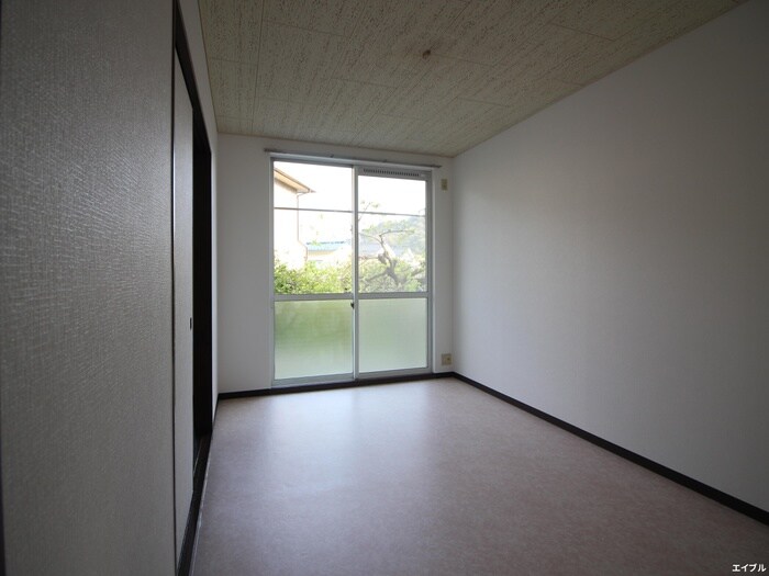 物件内観写真6　(居室)