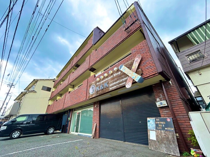 物件外観写真1　(外観写真)