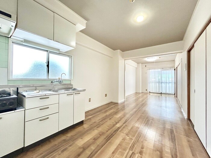 物件内観写真7　(居室)