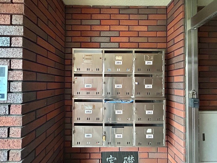 物件外観写真4　(建物設備)