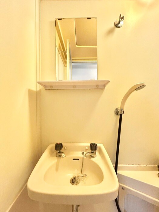 物件内観写真15　(洗面)