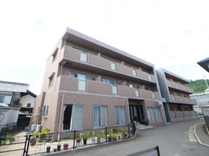 カ－サエテルナ外観写真