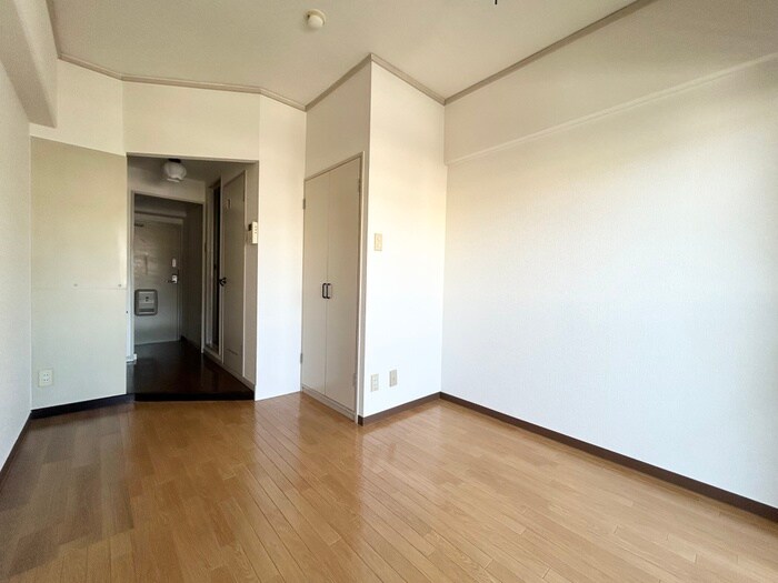 物件内観写真10　(居室)