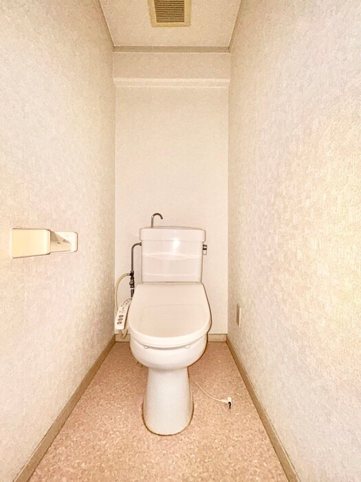 物件内観写真12　(トイレ)