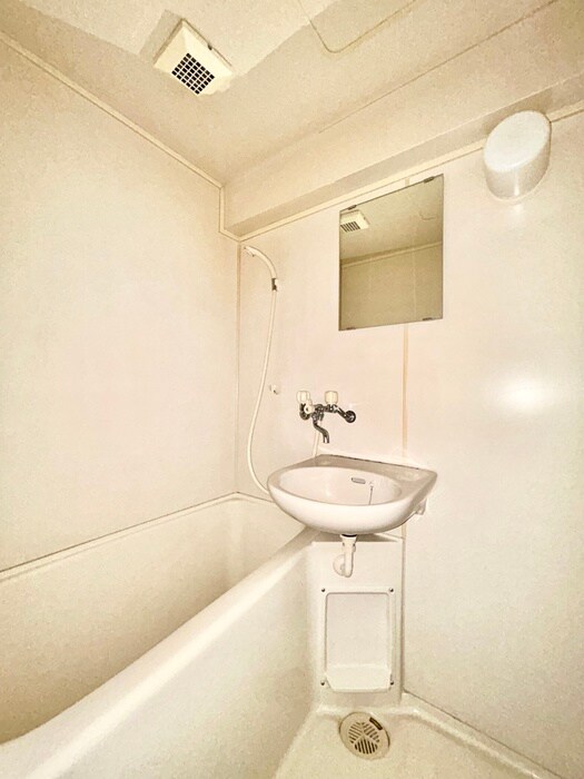 物件内観写真13　(バス／シャワールーム等)