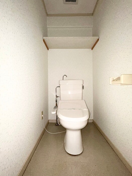 物件内観写真14　(トイレ)