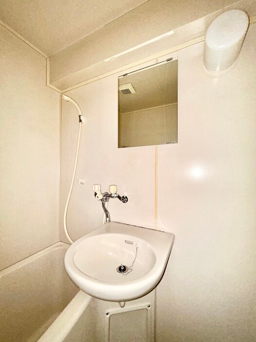 物件内観写真15　(洗面)