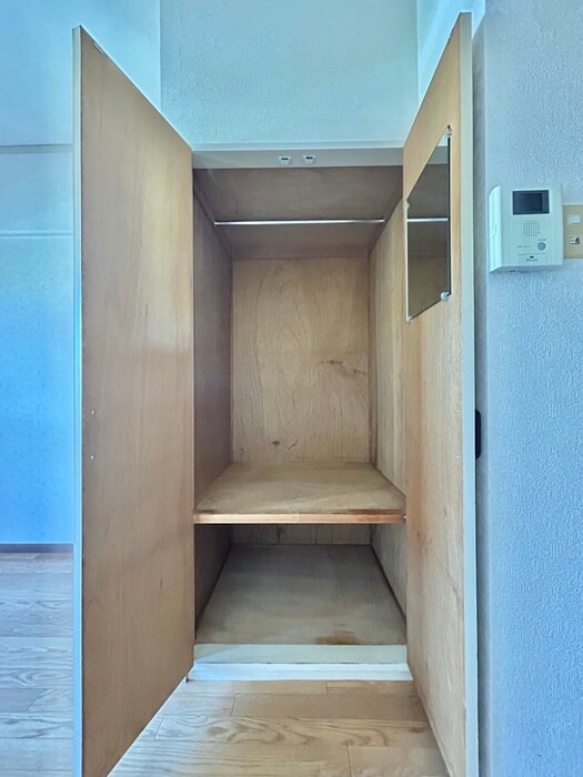 物件内観写真15　(収納)