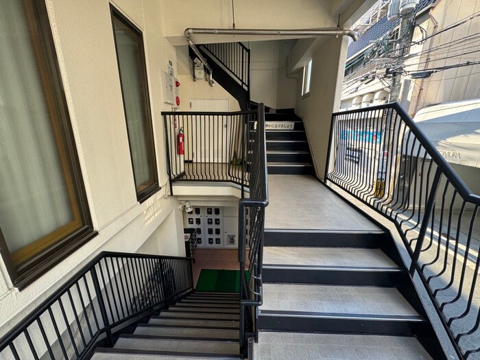 物件外観写真6　(外観写真)