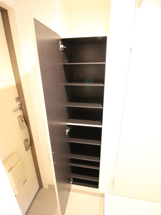 物件内観写真12　(靴箱)