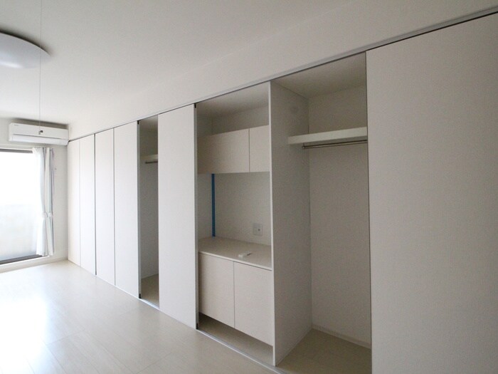 物件内観写真13　(収納)