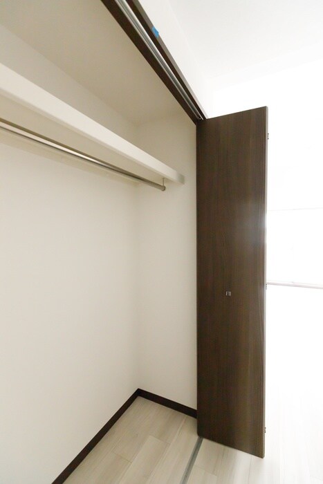 物件内観写真8　(収納)