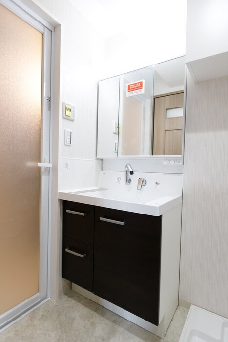 物件内観写真10　(洗面)